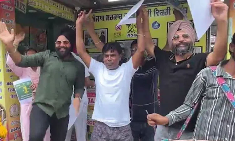 Punjab labour wins Rs 1 crore lottery Punjab labour wins Rs 1 crore lottery