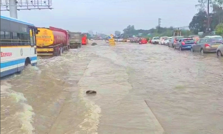 Water flood on National Highway Water flood on National Highway